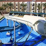 מלון Tt Tropical Family Life Tropical 4*