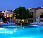 מלון Tt Tropical Family Life Tropical 4*