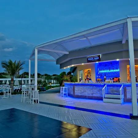 Tt Tropical Family Life Tropical Szálloda 4*