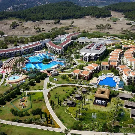 Tt Tropical Family Life Tropical Szálloda 4*