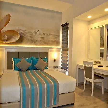 Tt Tropical Family Life Tropical 4* Sarıgerme