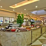 Tt Tropical Family Life Tropical Hotel
